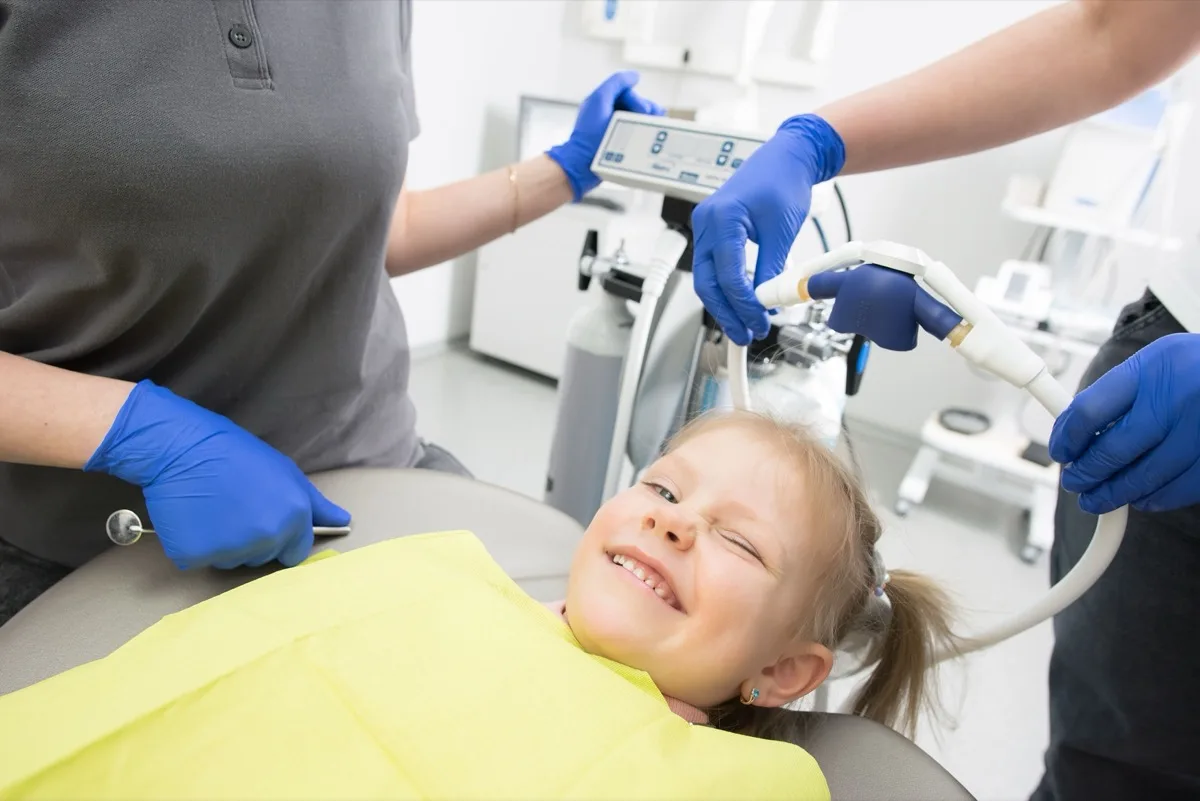 Dentist for Children in Muscat: What to Expect at the First Visit